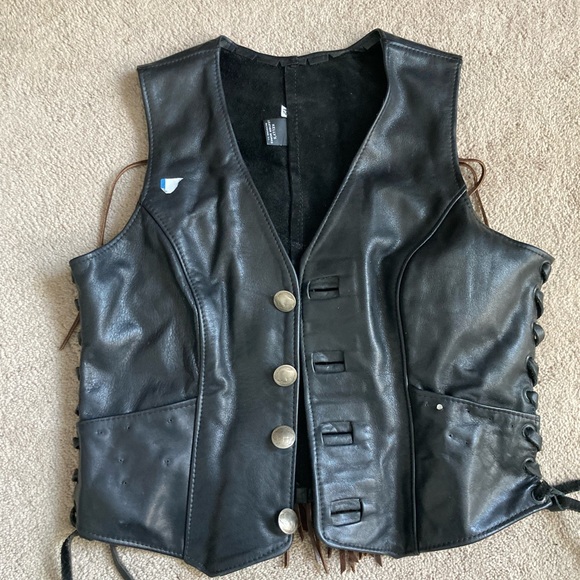 Form fitting custom designed fringed biker vest - Picture 2 of 2
